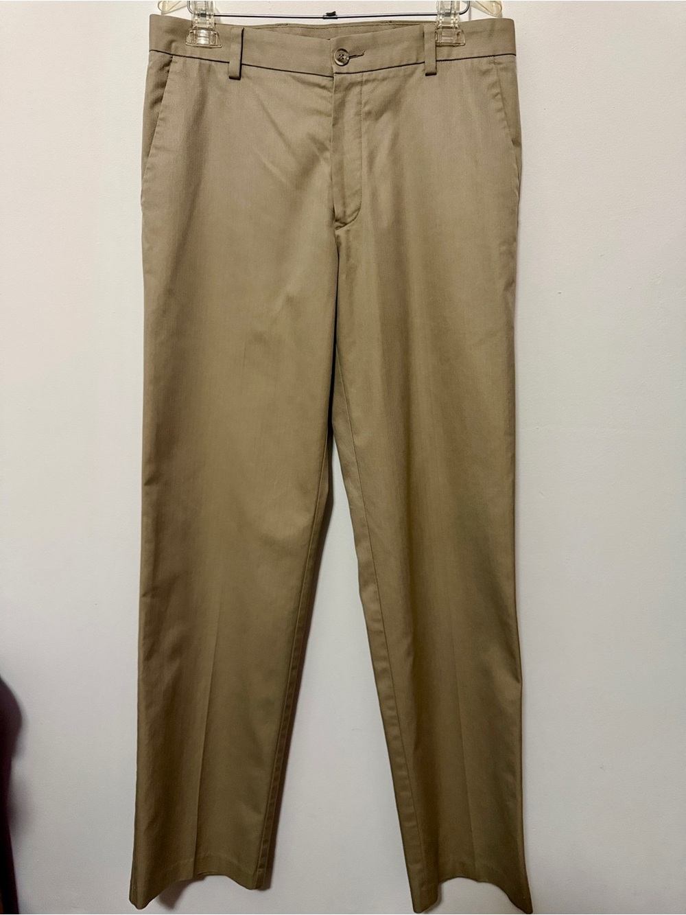 Dockers Men's Chinos in Tan-32x34”